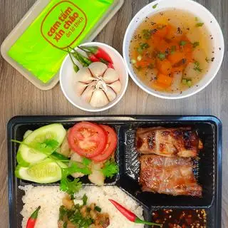Hình ảnh Cơm Tấm Sườn Non Quay Mật Ong  + 1 hộp canh + 1 coca (hoặc nước khác) 