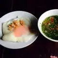 Hình ảnh Bánh cuốn trứng chín