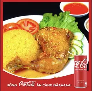 Hình ảnh Cơm gà xối mỡ sốt Mắm tỏi lớn + Coca