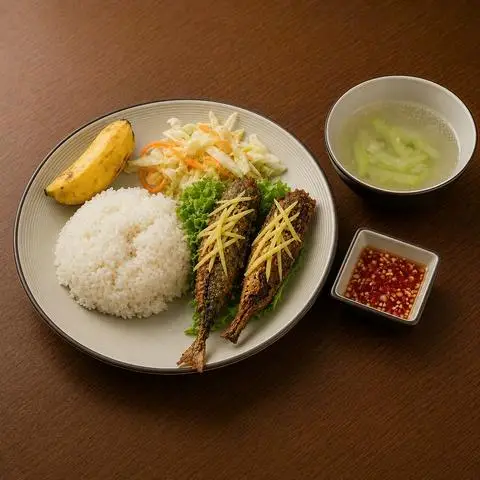 Hình ảnh Cơm cá chiên mắm xoài