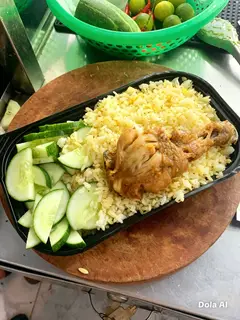 Hình ảnh Cơm gà xối mỡ