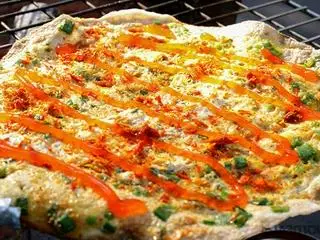 Hình ảnh Bánh tráng nướng trứng gà