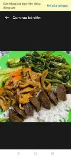 Hình ảnh com rau bò viên 
