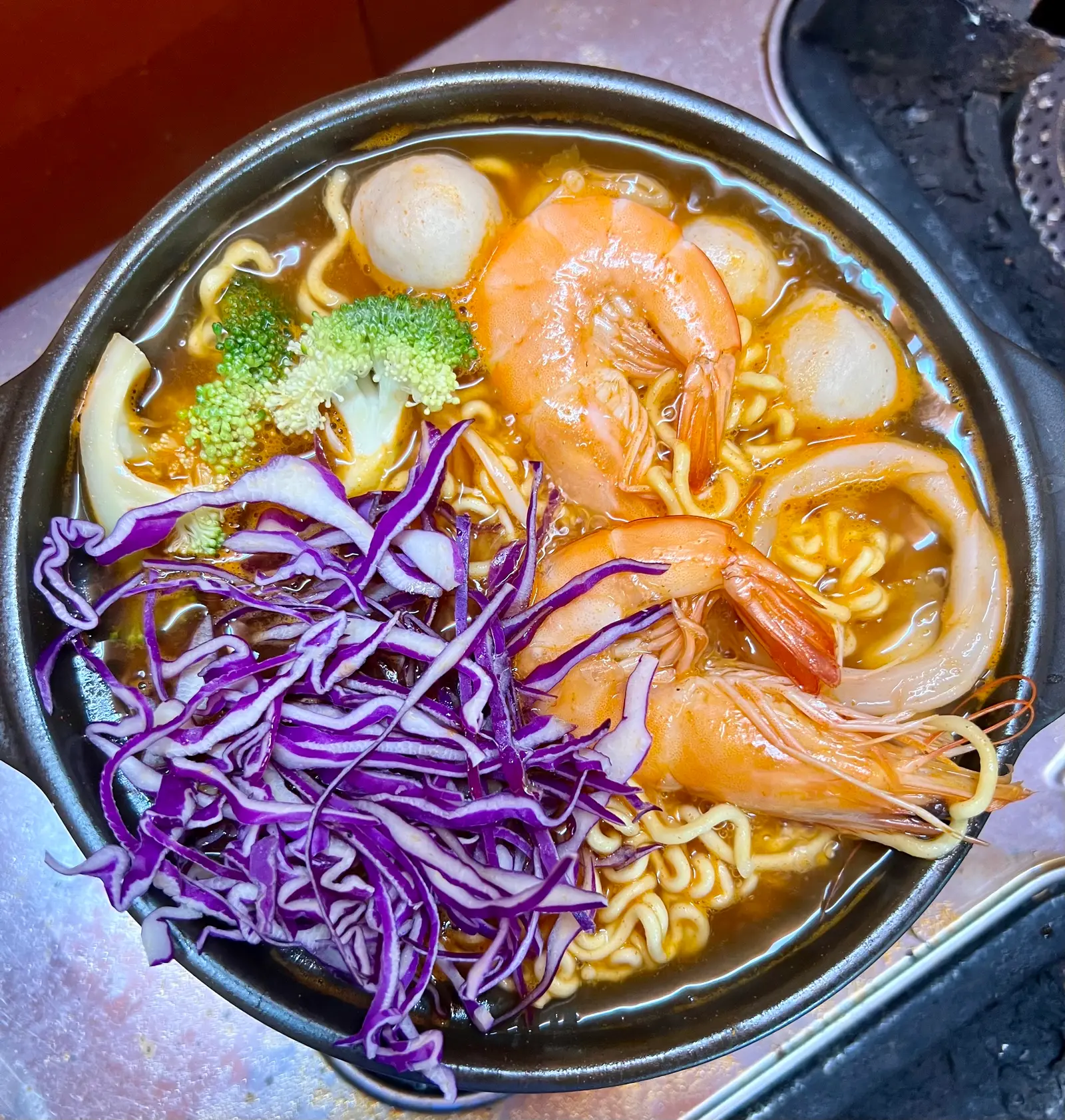 Hình ảnh MỲ CAY KIM CHI HẢI SẢN 