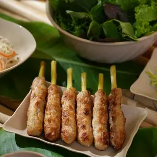 Hình ảnh Nem lụi
