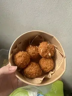Hình ảnh Nem phô mai TCC