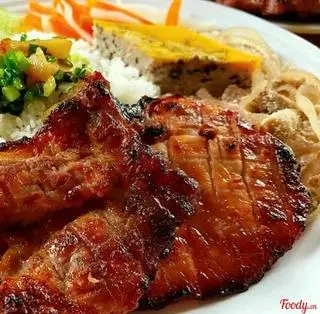 Hình ảnh Cơm tấm sườn - chả 