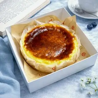 Hình ảnh Basque Burnt Cheesecake - 1 chiếc full size 10cm