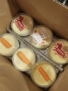 Hình ảnh Combo 12 hũ siêu ưu đãi(mix tùy chọn flan cheese/choco , Yaua phô mai/matcha)
