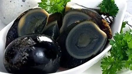 Hình ảnh Trứng vịt bắc thảo