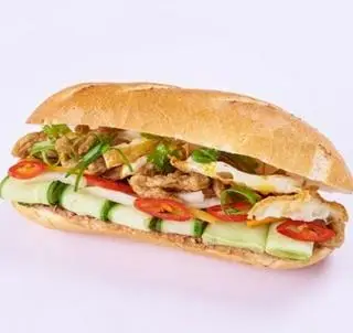 Hình ảnh Bánh Mì Chả Cá Ốp La 