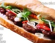 Hình ảnh Bánh Mì thịt nướng + Chả