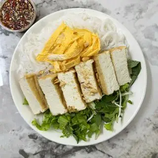 Hình ảnh Bún đậu hủ nước tương truyền thống