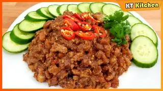 Hình ảnh Cơm mắm ruốc xào thịt.