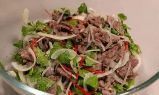 Hình ảnh Gỏi bò