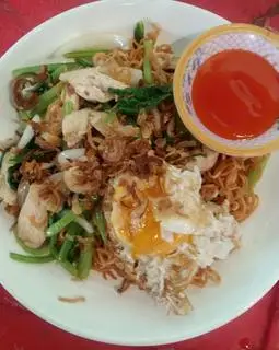 Hình ảnh Combo mì trộn và cocacola