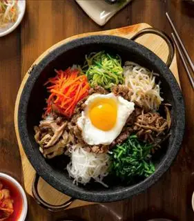 Hình ảnh Cơm Trộn Hàn Quốc ( cơm Trắng )