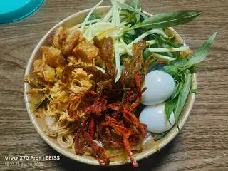 Hình ảnh Bánh tráng sợi trộn thập cẩm 