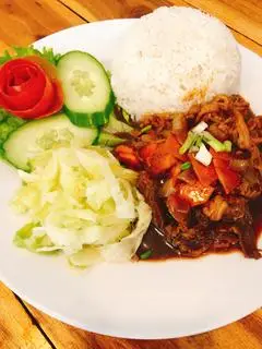 Hình ảnh Cơm bò sốt tiêu đen