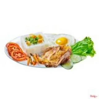 Hình ảnh Cơm tấm sườn non trứng gà