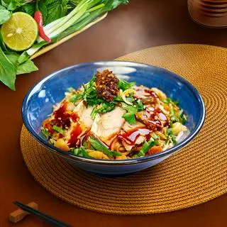 Hình ảnh Bún Bò Trộn Chín 