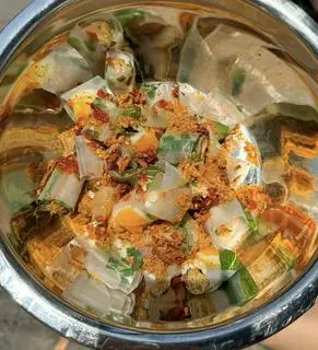 Hình ảnh Bánh tráng cuốn trộn mỡ hành