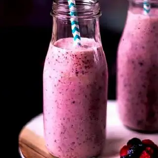 Hình ảnh Sữa tươi mix việt quất