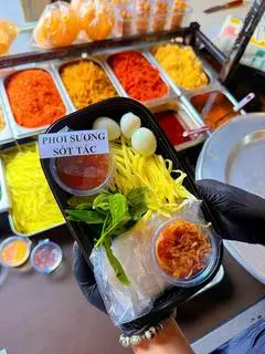 Hình ảnh Phơi sương chấm sốt me