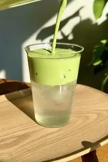Hình ảnh matcha nước dừa tươi