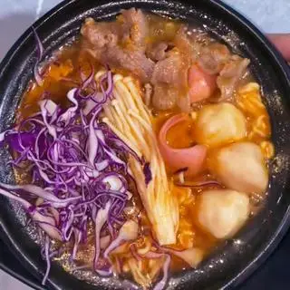 Hình ảnh Mì cay ba chỉ bò Mỹ