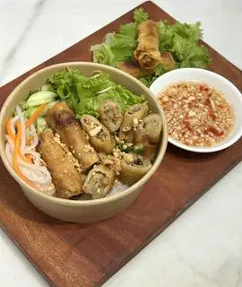 Hình ảnh Bún chả giò rán - 7up