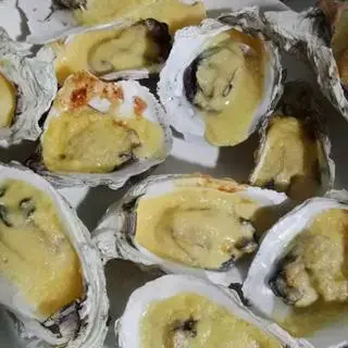 Hình ảnh Hàu nướng phô mai 10 con 