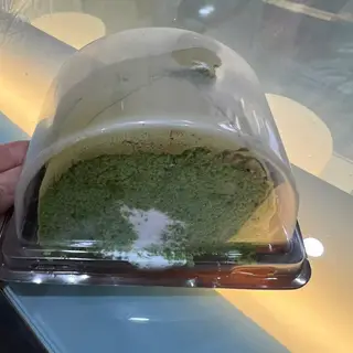 Hình ảnh Bánh cuộn matcha kem tươi - hộp nhỏ