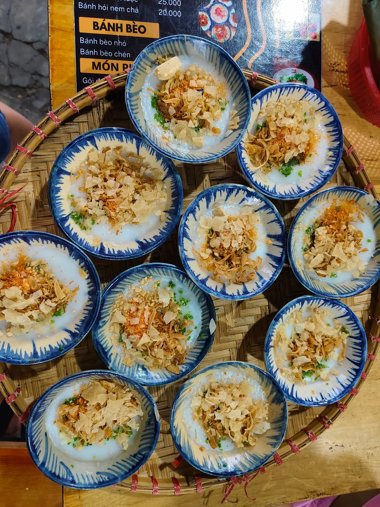 Hình ảnh Bánh bèo chén (1 phần 5 chén)