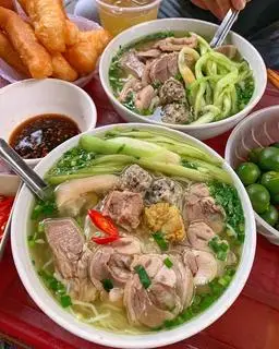 Hình ảnh Mì dọc mùng Móng thịt mọc măng
