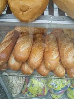 Hình ảnh BÁNH MÌ MÈ ĐẶT RUỘT 