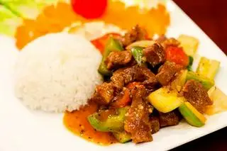 Hình ảnh Cơm bò Mỹ lúc lắc