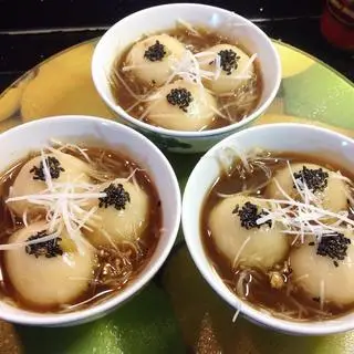 Hình ảnh Bánh trôi tàu âm dương ( 2 nhân lạc 2 nhân mè )