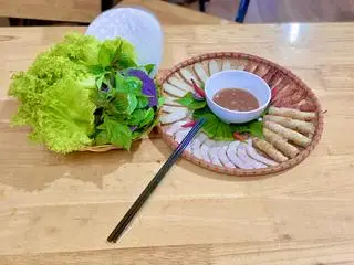 Hình ảnh Combo 4 món: Ram Bắp, Thịt Luộc, Nem Nướng, Chả Cá 