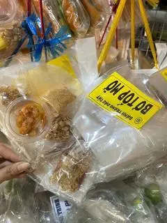 Hình ảnh Bánh Tráng Bơ Tóp Mỡ 