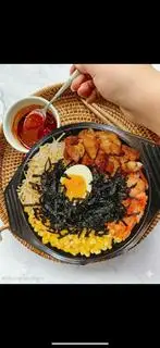 Hình ảnh Cơm trộn gà nướng
