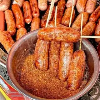 Hình ảnh Lạp Xưởng Nướng Cay