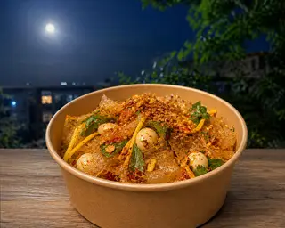 Hình ảnh Bánh tráng phơi sương tỏi phi tốp mỡ 