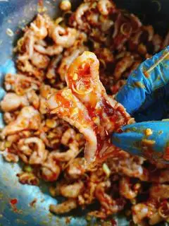 Hình ảnh Chân gà sốt Thái