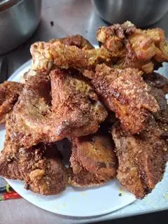 Hình ảnh thịt chiên sả 