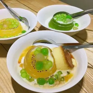Hình ảnh Rau câu chanh leo caramel