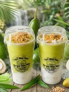 Hình ảnh Bơ già dừa non