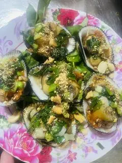 Hình ảnh sò lông nướng mỡ hành 