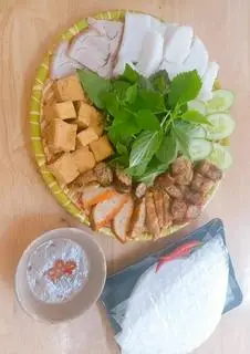 Hình ảnh Bún Đậu Phèo Dồi Chiên