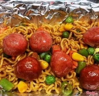 Hình ảnh Mì Trộn Indomie Hồ Lô